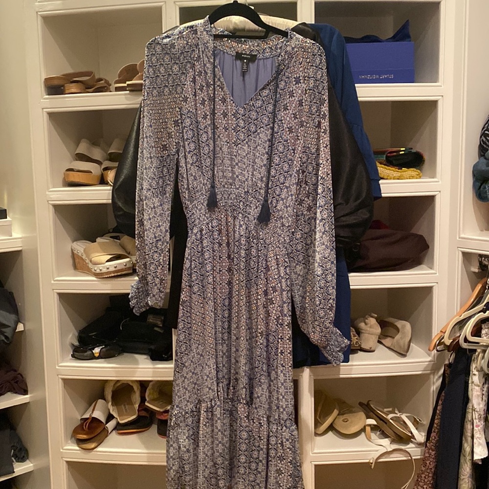 Longfloral beautiful Aqua longsleeve peasant dress